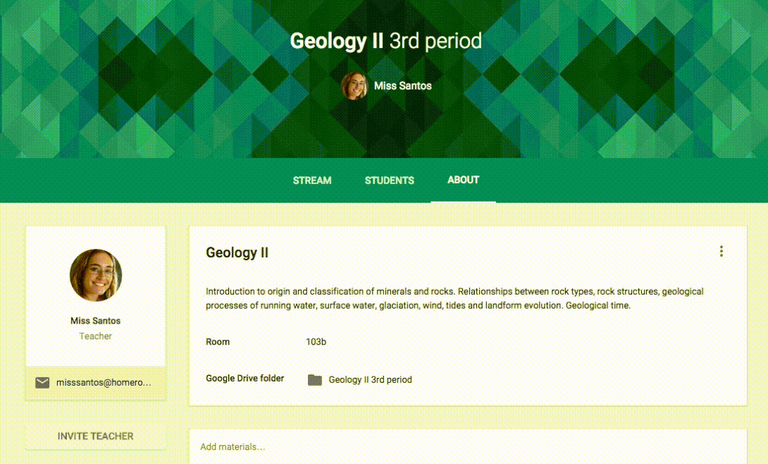 Animaatio siitä, miten toinen opettaja kutsutaan Google Classroom -kurssille